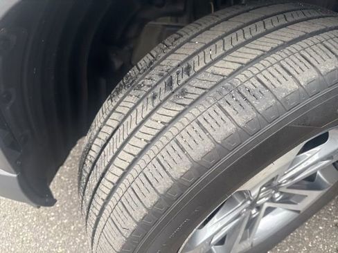 Certified 2023 Honda Pilot EX-L image 12