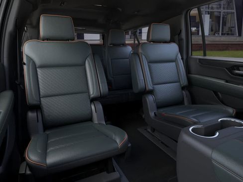 New 2026 GMC Yukon XL AT4 w/ AT4 Premium Plus Package image 17
