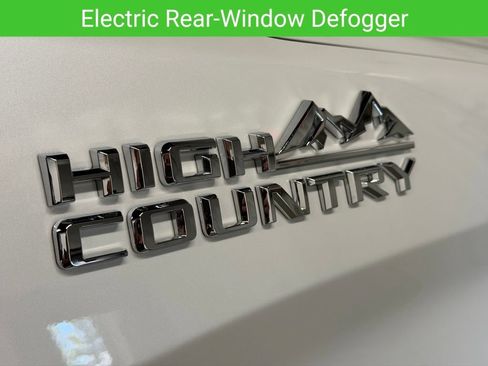 Certified 2023 Chevrolet Silverado 1500 High Country w/ Technology Package AWD/4WD image 15