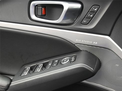 Used 2023 Acura Integra A-Spec image 24