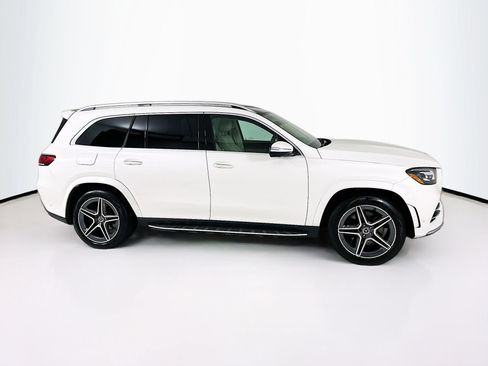 Used 2023 Mercedes-Benz GLS 450 4MATIC image 9