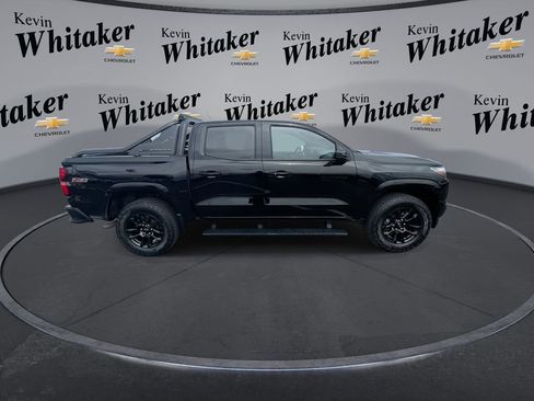 Certified 2025 Chevrolet Colorado Z71 w/ Midnight Edition AWD/4WD image 9