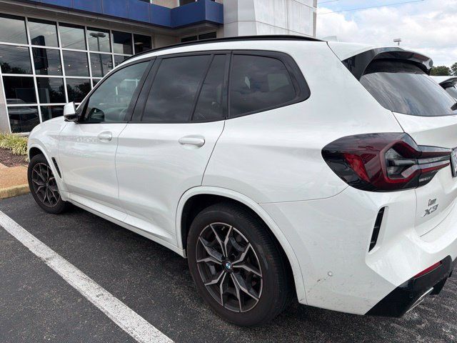 Used 2024 BMW X3 xDrive30i w/ Premium Package AWD/4WD image 4