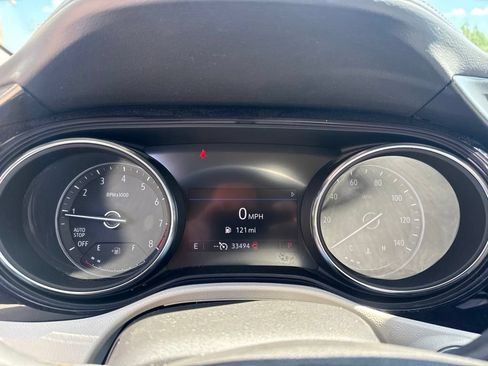 Used 2023 Buick Encore GX Preferred w/ Cold Weather Comfort Package FWD image 13