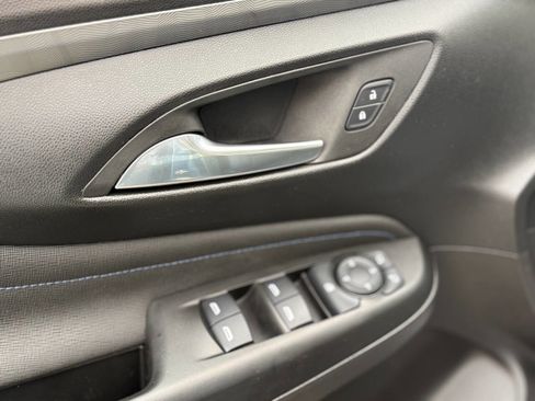 Used 2024 Buick Envista Sport Touring w/ Convenience I Package image 27