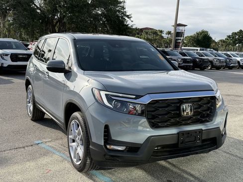 Used 2024 Honda Passport EX-L image 2