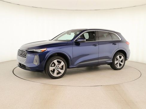 Certified 2025 Audi Q5 Prestige image 13