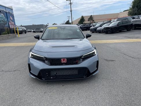 Used 2025 Honda Civic Type R image 5