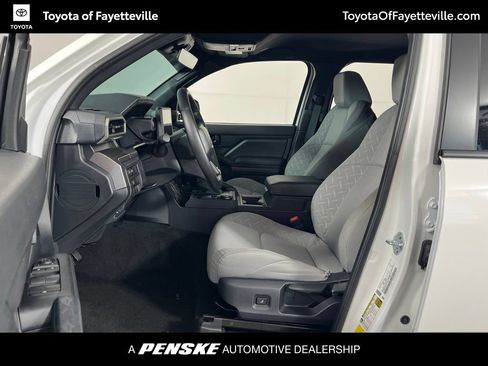 Used 2026 Toyota Tacoma SR5 AWD/4WD image 26