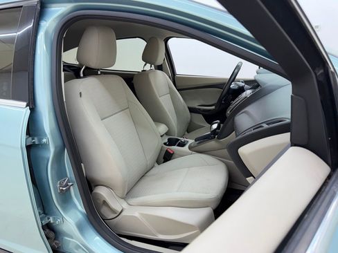 Used 2012 Ford Focus SEL FWD image 11
