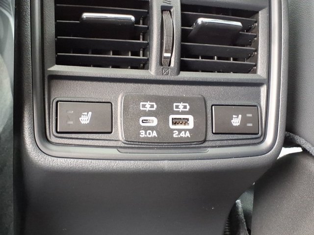 New 2026 Subaru Outback Touring AWD/4WD image 14