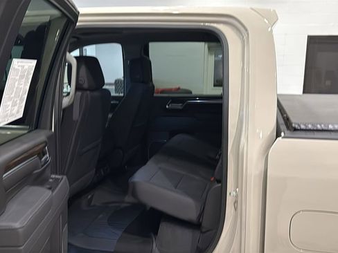 Used 2026 GMC Sierra 3500 SLE w/ SLE Value Package image 18