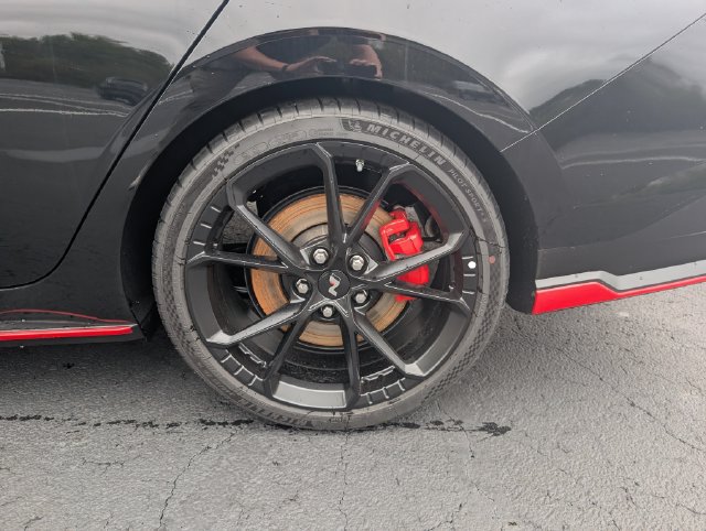 New 2026 Hyundai Elantra N FWD image 22