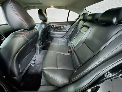 Certified 2018 INFINITI Q50 Luxe w/ Sensory Package (Luxe) RWD image 31