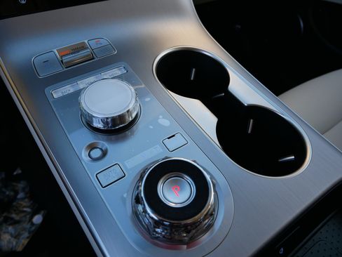 New 2026 Genesis GV70 2.5T Select image 25