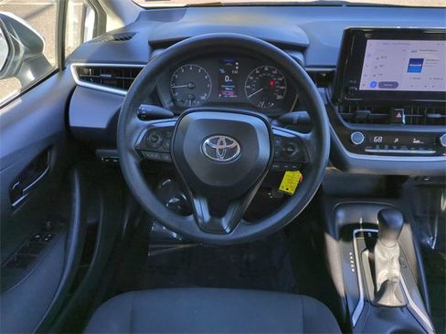 Used 2024 Toyota Corolla LE image 15