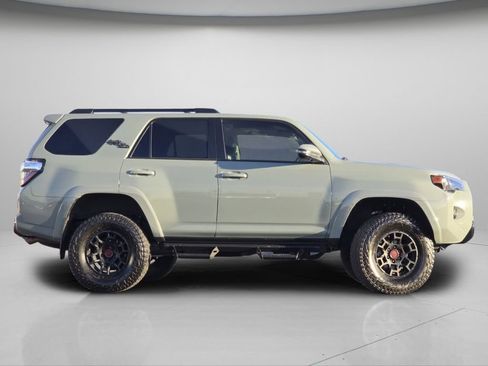 Used 2023 Toyota 4Runner TRD Off-Road Premium image 24