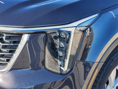 New 2026 Kia Sorento LX image 5