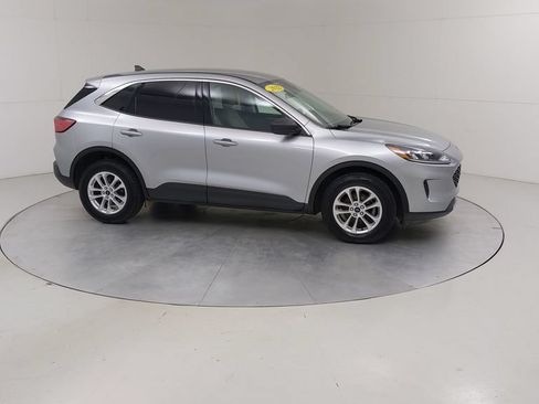 Certified 2022 Ford Escape SE AWD/4WD image 11