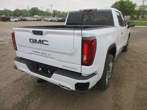 New 2026 GMC Sierra 1500 Denali Ultimate AWD/4WD image 5