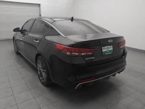 Used 2017 Kia Optima SX image 5
