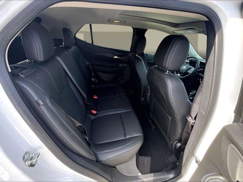 New 2026 Buick Encore GX Sport Touring image 9