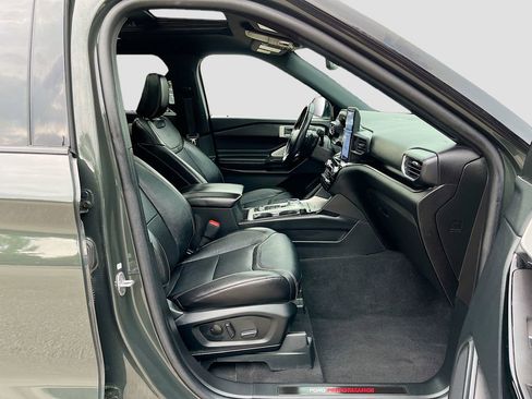 Used 2023 Ford Explorer ST w/ Equipment Group 401A image 31