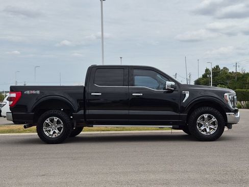 Used 2022 Ford F150 Lariat w/ Equipment Group 502A High AWD/4WD image 4