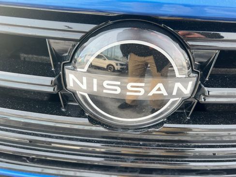 Certified 2023 Nissan Versa SV image 29