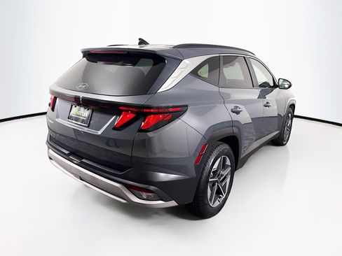 Used 2025 Hyundai Tucson SEL FWD image 9