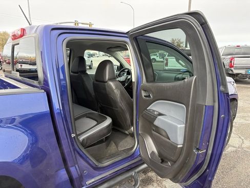 Used 2017 Chevrolet Colorado Z71 image 20