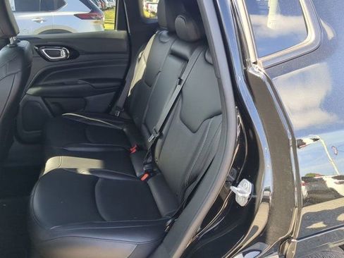 Used 2022 Jeep Compass High Altitude image 12