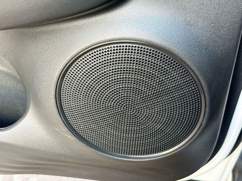 Used 2025 Honda HR-V EX-L image 20