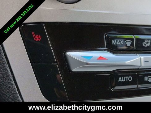 Used 2022 Ford Explorer XLT RWD image 30