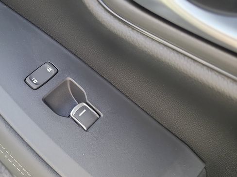 New 2026 Honda HR-V EX-L image 13