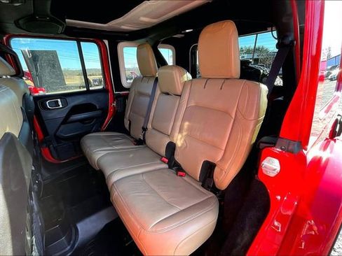Used 2018 Jeep Wrangler Unlimited Rubicon image 20