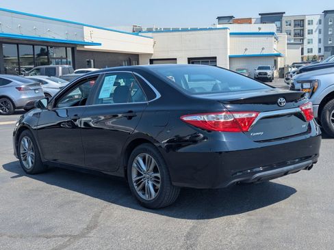 Used 2016 Toyota Camry SE FWD image 7