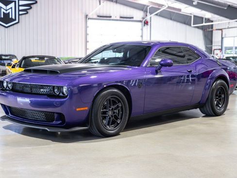 Used 2023 Dodge Challenger SRT Hellcat Redeye RWD image 2