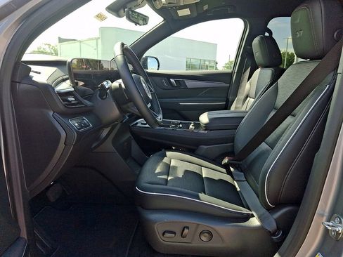 New 2026 Buick Enclave Sport Touring w/ Super Cruise Package AWD/4WD image 10