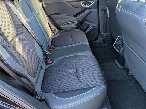 Used 2023 Subaru Forester Premium image 33