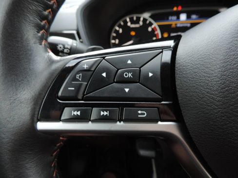 Certified 2023 Nissan Altima 2.0 SR FWD image 27