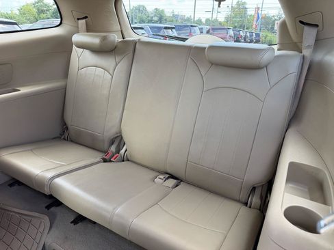 Used 2012 Buick Enclave Leather AWD/4WD image 17
