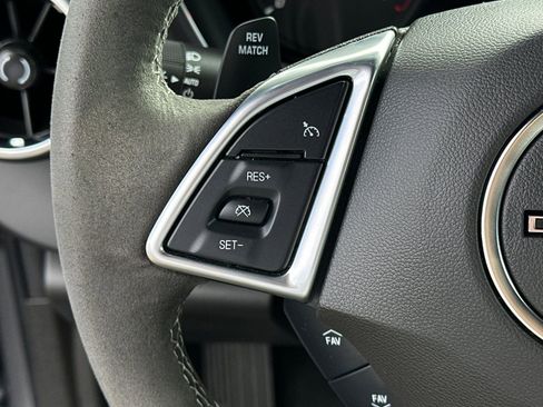 Used 2022 Chevrolet Camaro SS image 29