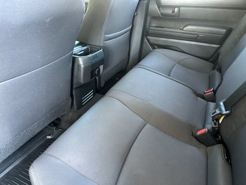 Used 2025 Toyota Tacoma SR5 AWD/4WD image 11
