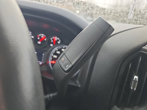 Used 2024 Chevrolet Silverado 3500 W/T image 24