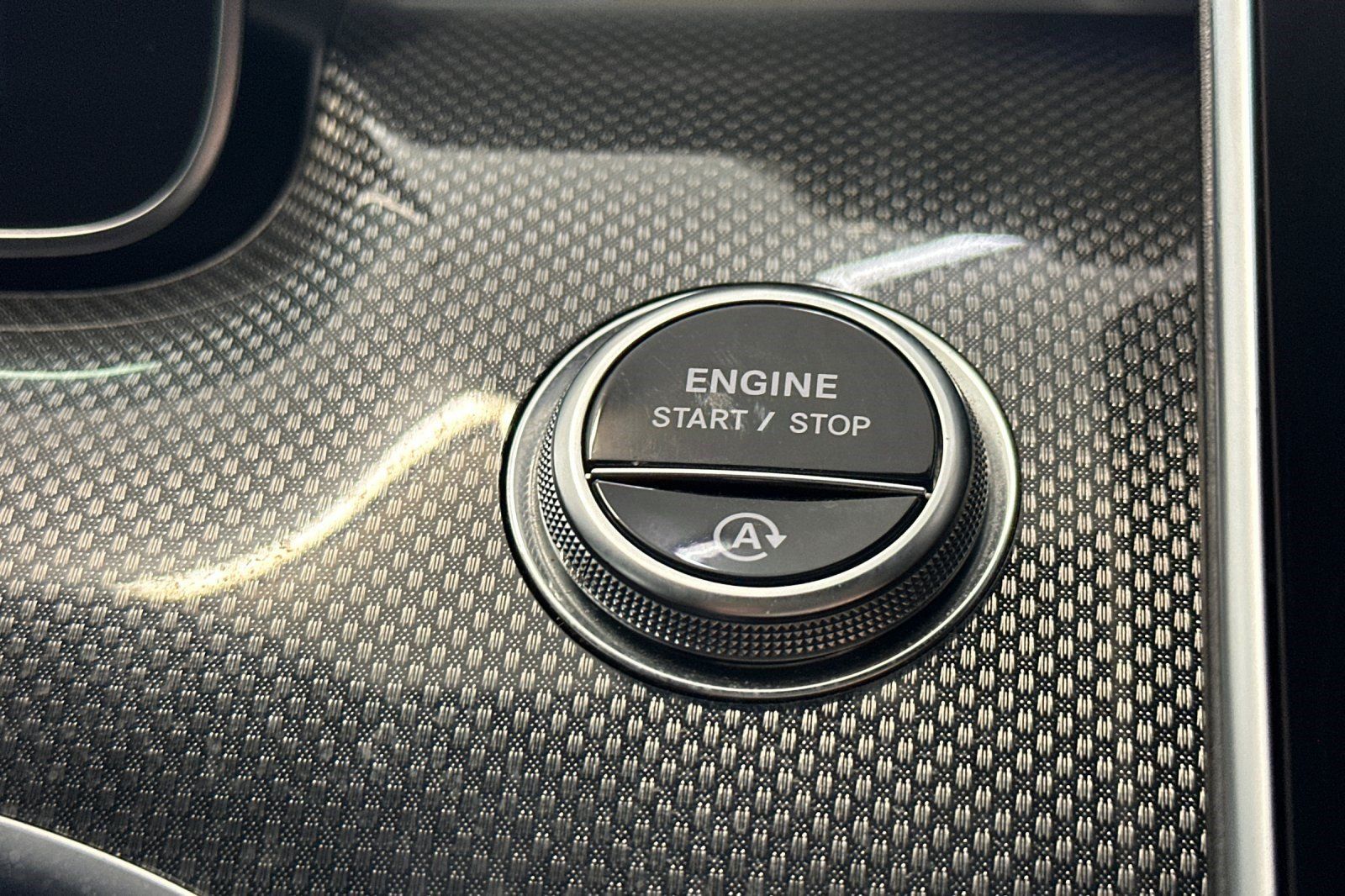 Used 2022 Mercedes-Benz C 300 Sedan image 18