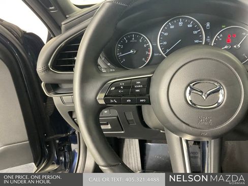 Used 2025 MAZDA MAZDA3 s FWD image 43