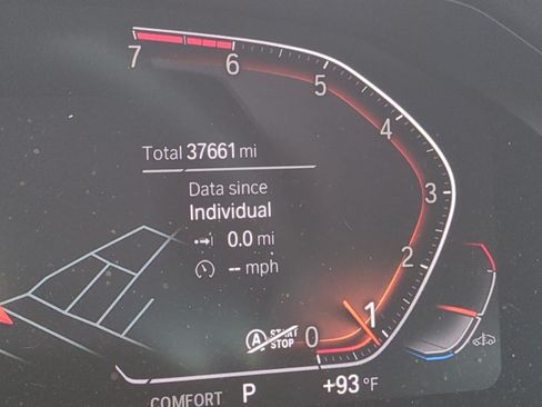 Certified 2022 BMW 330i xDrive Sedan w/ Premium Package 2 AWD/4WD image 22