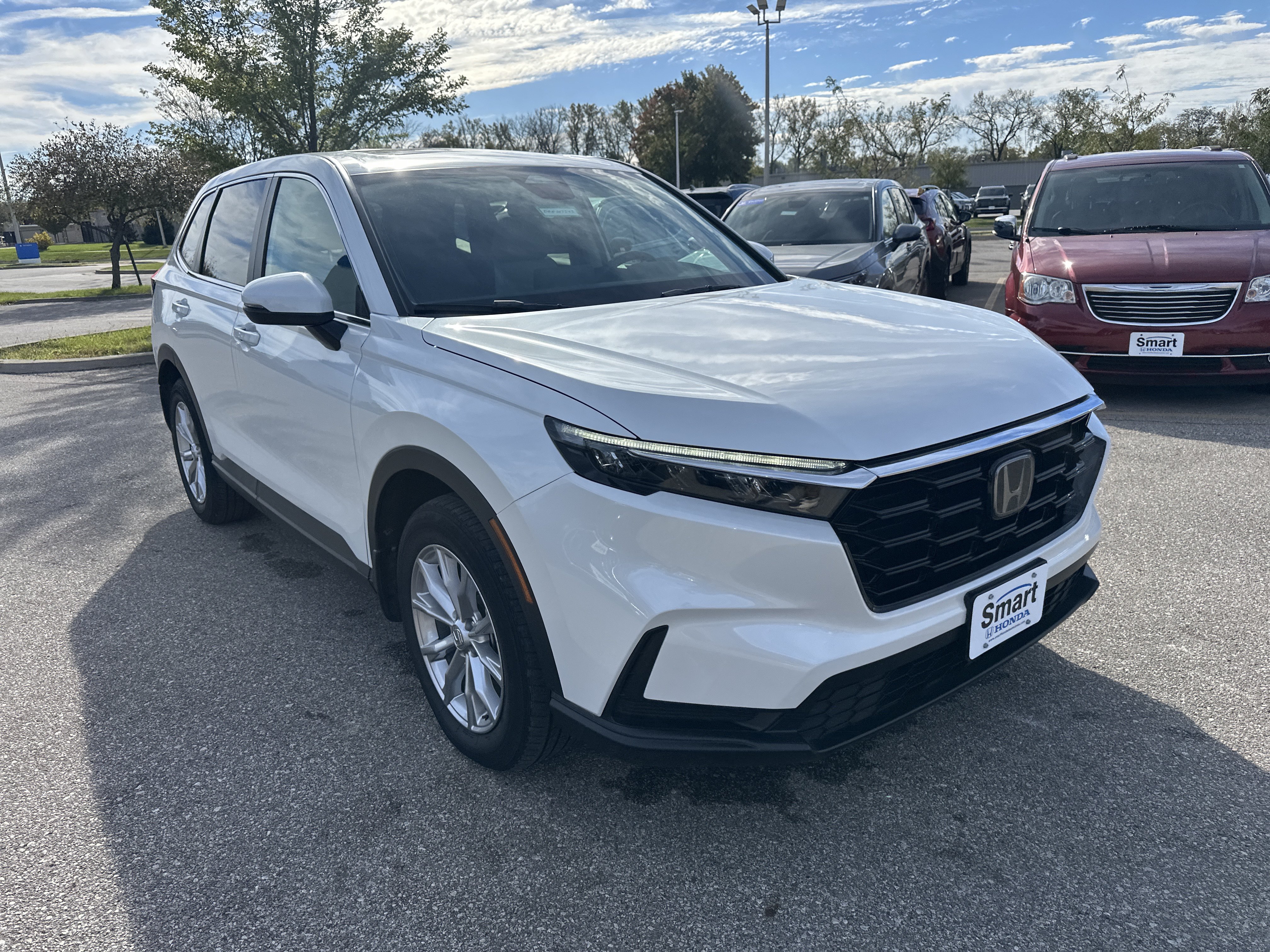 Used 2024 Honda CR-V EX image 2