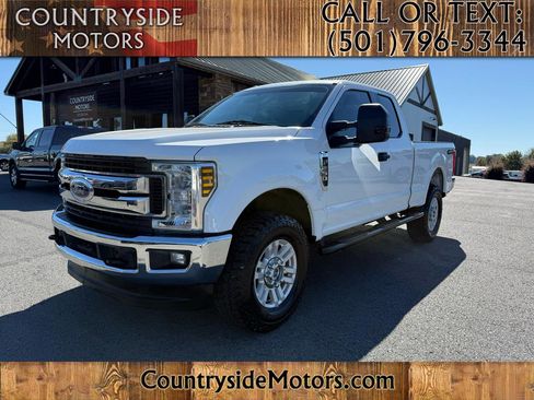 Used 2019 Ford F250 XLT w/ XLT Value Package image 1